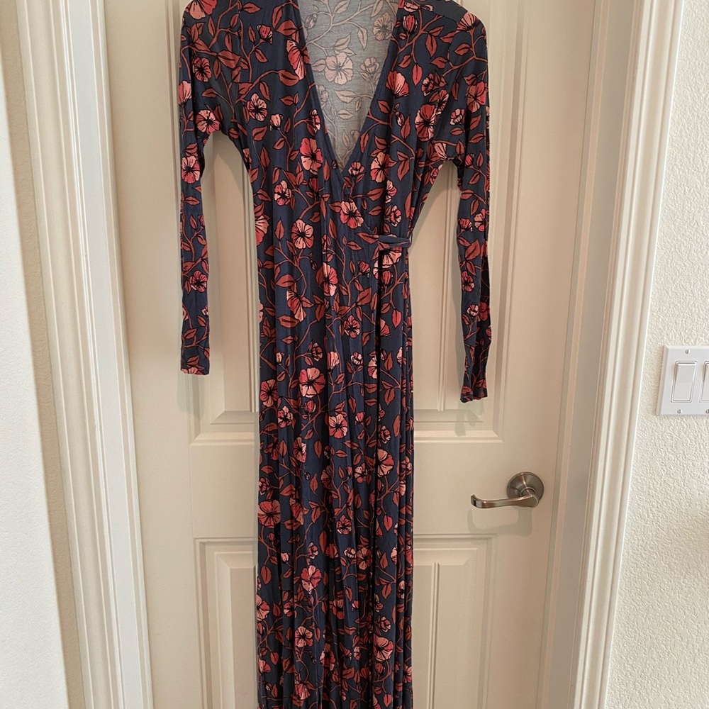 Motherhood maternity wrap dress